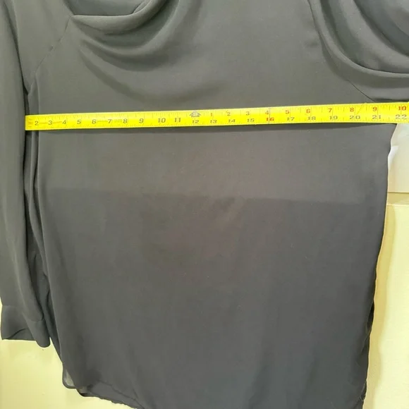 Kenneth Cole Lightweight Cowl Neck Flowy Oversized Tunic Blouse Side Slits Boho - Picture 15 of 16